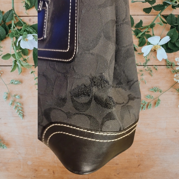 COACH black sig shoulder bag - Picture 6 of 8